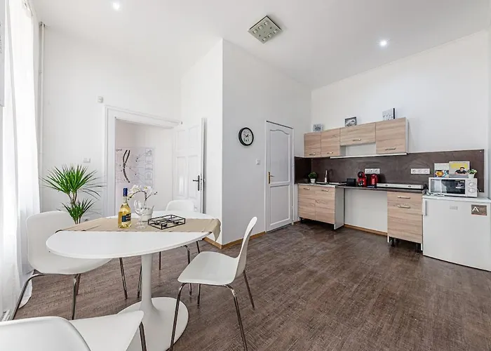 Apartment Downtown *